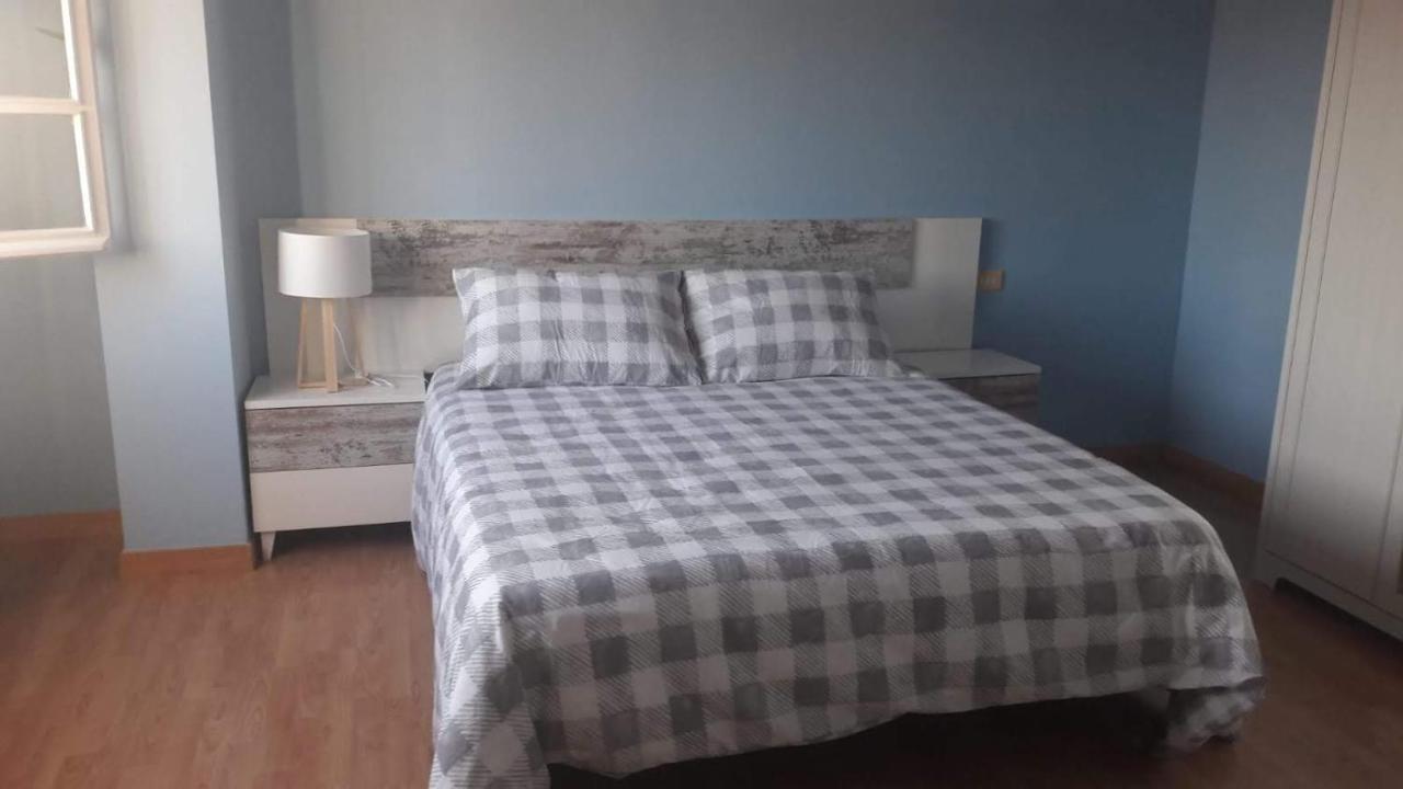 Apartamento Con Terraza En El Casco Historico Ourense Bagian luar foto