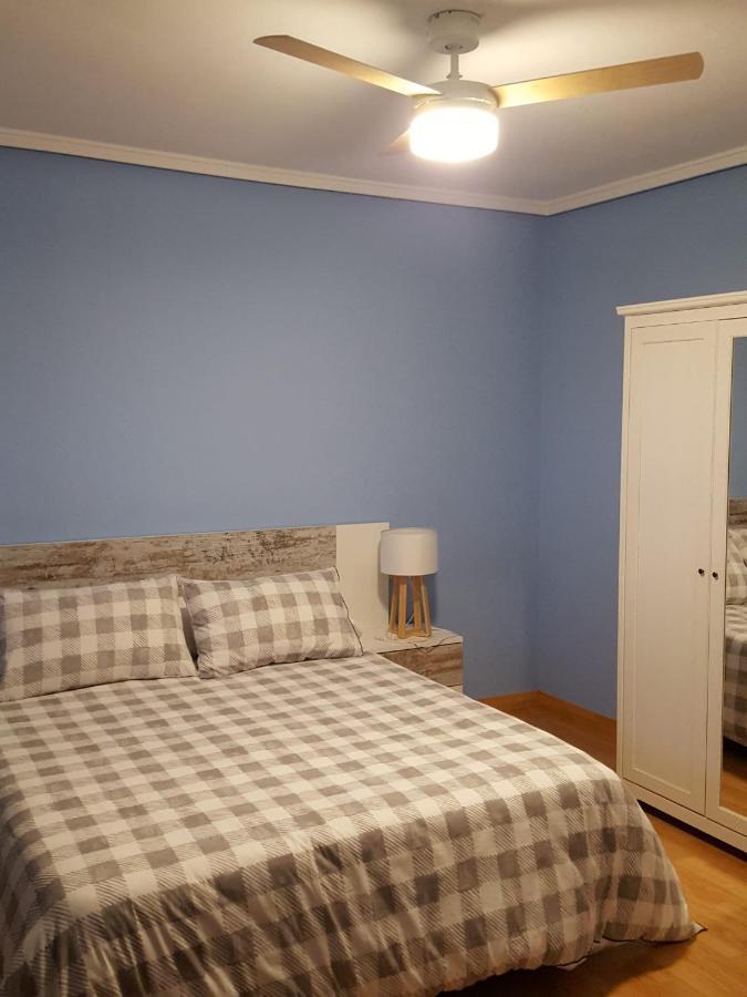 Apartamento Con Terraza En El Casco Historico Ourense Bagian luar foto